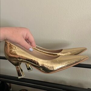 Gold Women's Pumps